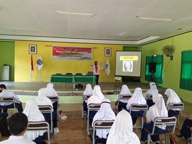 Kasat Res Narkoba, Beri Penyuluhan Tentang Bahaya Narkoba Pada Pelajar
