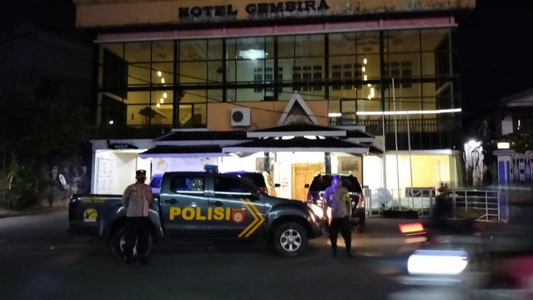 Cegah Kejahatan Malam Hari, Polsek Bontang Selatan Laksanakan Patroli