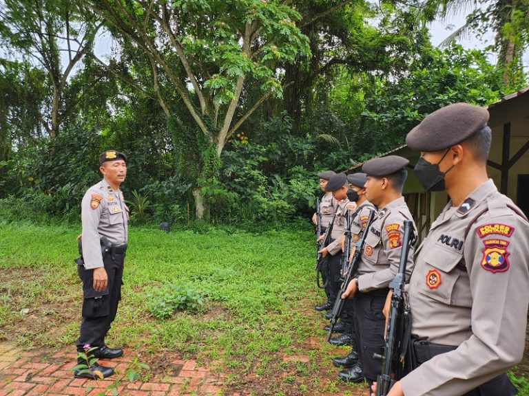 Tingkatkan Kemampuan Menembak, Personil Samapta Gelar Latihan Menembak