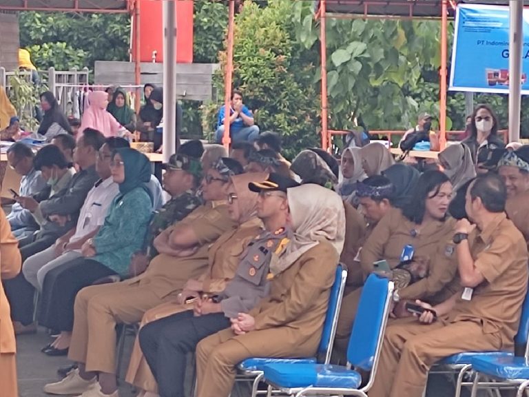 Kapolres Bontang Menghadiri Pembukaan Kegiatan Gelar Pangan Murah dalam rangka Stabilisasi Harga dan Pasokan Pangan Menjelang Hari Besar Keagamaan Nasional Idul Fitri 1444 H