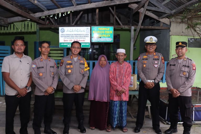 Tingkatkan Sinergitas Dengan Tokoh Agama dan Ulama Kapolres Bontang Kunjungi Pimpinan Perkumpulan Majelis Zikir Jombangan Kota Bontang