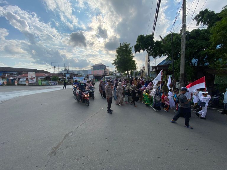Amankan Pawai 1 Muharam 1445 H Kapolsek Berharap Kegiatan Berjalan Aman dan Lancar