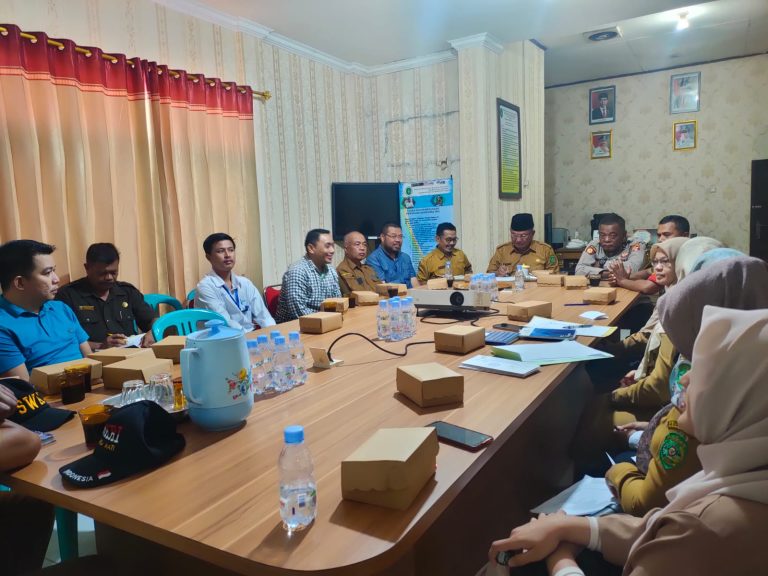 Sukseskan HUT RI ke-78 Waka Polsek Marangkayu Menghadiri Rapat Pembentukan Panitia