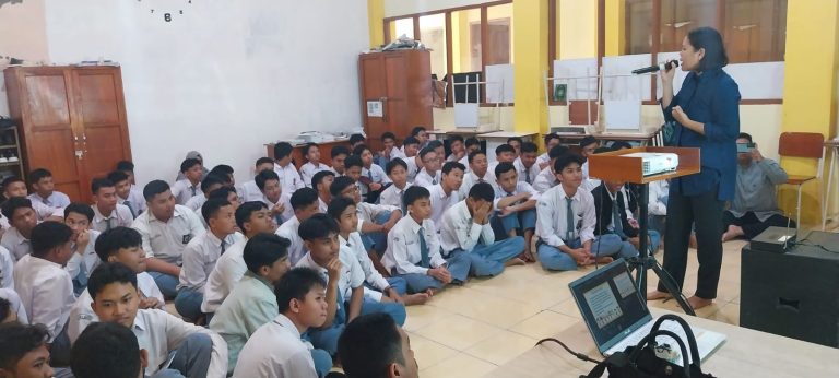 Cegah Bullying di lingkungan Sekolah dan kekerasan seksual Unit PPA Polres Bontang Giatkan Sosialisasi