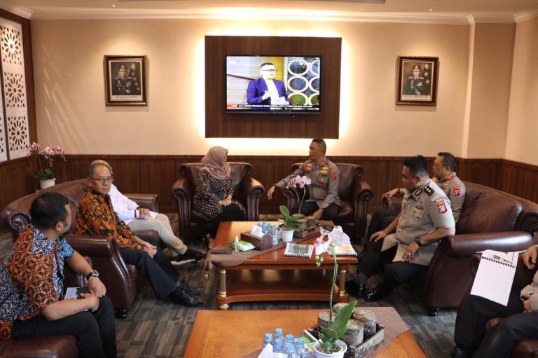 Kapolda Kaltim Audiensi dengan Sekretaris Utama BRGM dan Bareskrim POLRI untuk Pembahasan Restorasi Gambut dan Mangrove