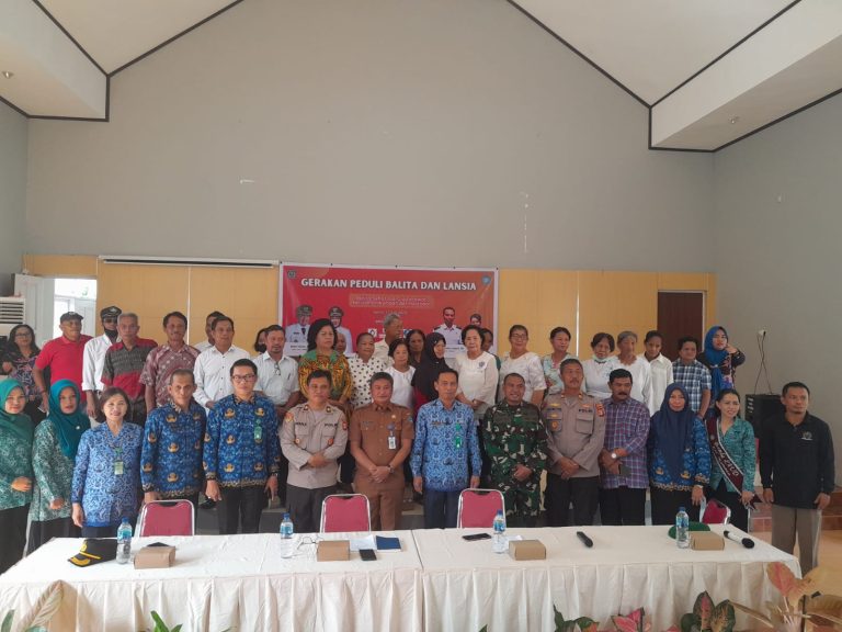Gerakan Peduli Balita dan Lansia Kelurahan Kanaan Salurkan Bantuan Paket Sembako