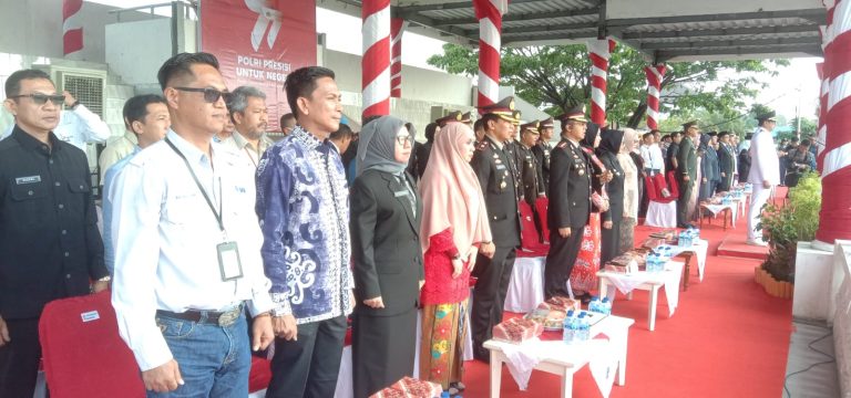 Polres Bontang Gelar Upacara HUT Bhayangkara ke-77