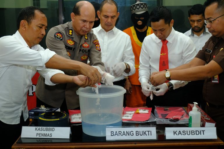 Polda Kaltim Kembali Musnahkan Barang Bukti Sabu Seberat 1.042 Gram