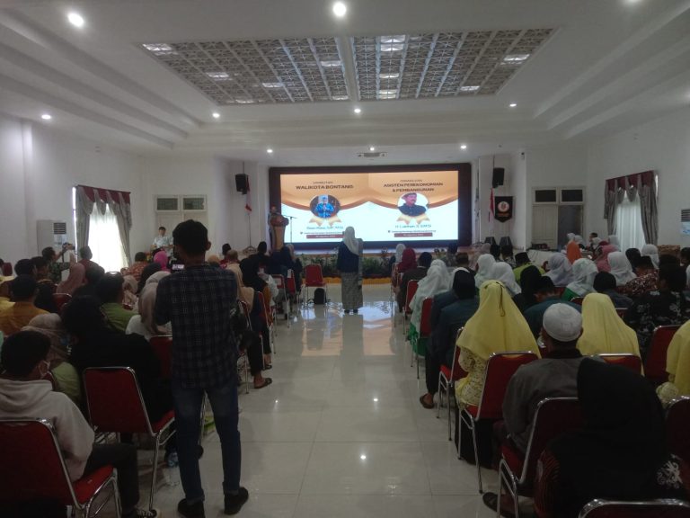 Sat Intelkam Monitoring Peringatan HUT Ikatan Bidan Indonesia Kota Bontang ke-72 Tahun 2023