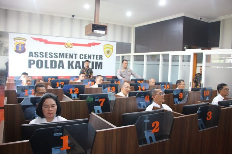 Biro SDM Polda Kaltim Gelar Assesment Promosi Jabatan Terbuka Kabag SDM Polresta Balikpapan TA.2023