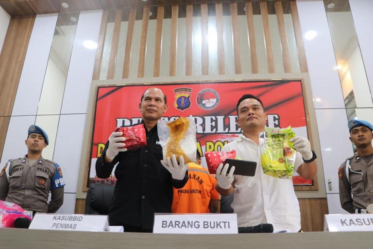 Berhasil Amankan 3.073 Gram Sabu, Polda Kaltim Gelar Press Release