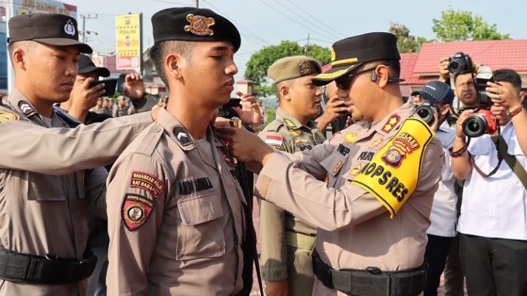 Apel Gelar Pasukan Ops Mantap Brata 2023-2024 Bentuk Pengecekan Akhir Kesiapan Polres Bontang Mengamankan Pemilu 2024