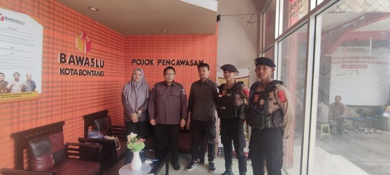 Jelang Pemilu Sat Samapta Tingkatkan Patroli ke Kantor KPU dan Bawaslu