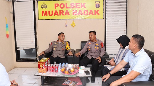 kunjungan ke m badak 3