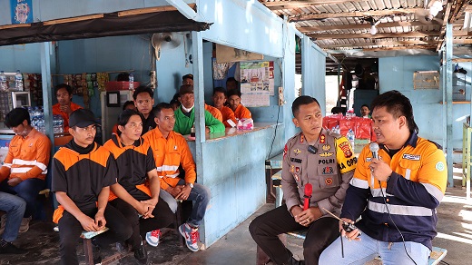 Bekesah Dengan Kapolres, Ayomi Tenaga Kerja Buruh Muat Pelabuhan