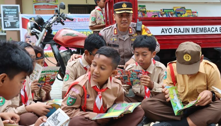 Peduli Pendidikan Polres Bontang Luncurkan dan Sosialisasikan Bentor Cerdas Bontang Presisi