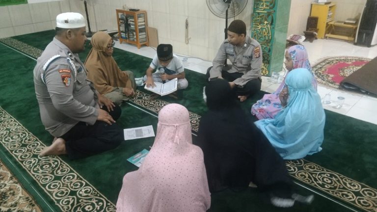 Bentuk Karakter Islami, Polsek Muara Badak Ajak Remaja Tadarus Al Qur’an