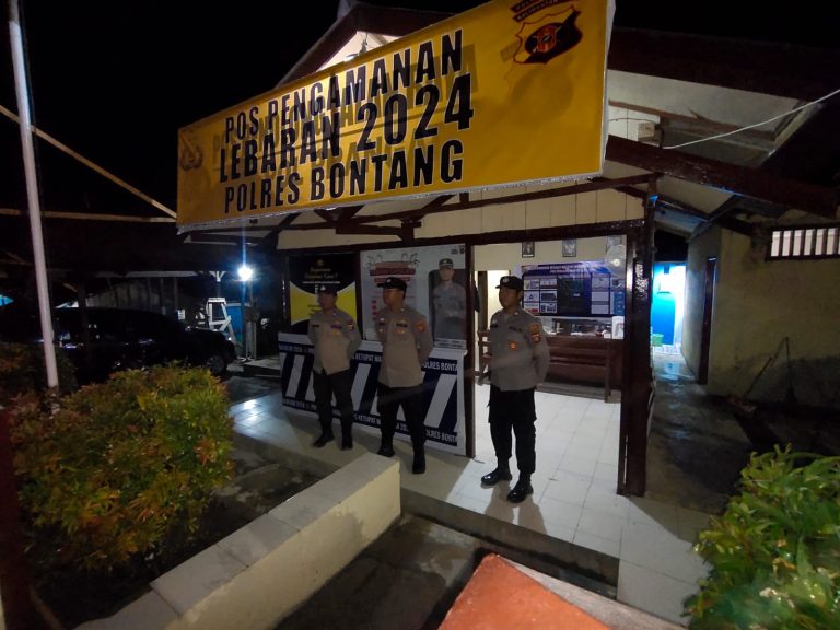 Beri rasa aman, Personil Polres Bontang Laksanakan Pengamanan di Pos Pam Marangkayu Hari H Lebaran