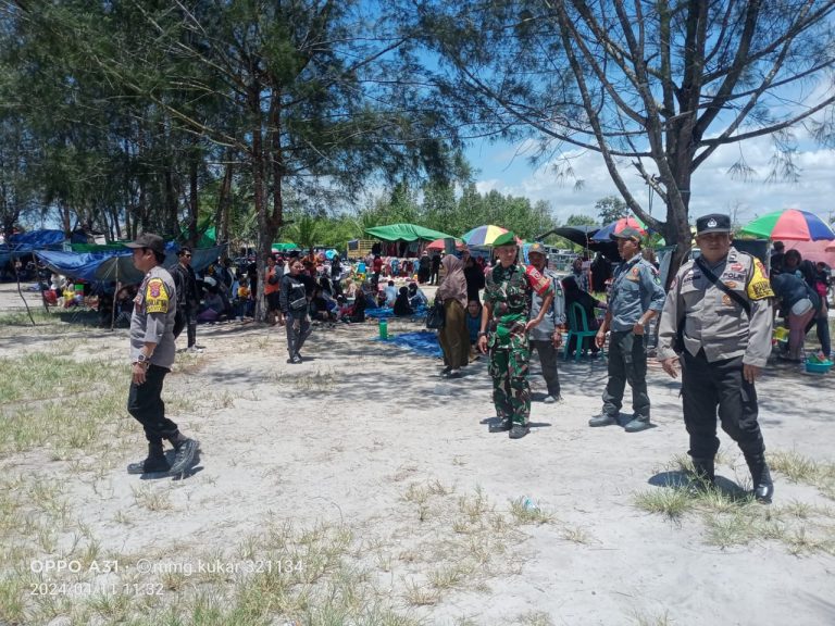 Pastikan libur lebaran aman, Polsek Muara Badak Polres Bontang Lakukan Pengamanan Objek Wisata 