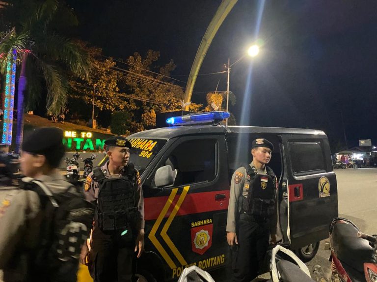 Jaga kondusifitas saat libur lebaran, Sat Samapta Polres Bontang Gelar Patroli Patroli Dialogis dan Blue Light