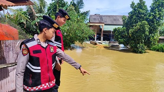 Antisipasi terjadinya Bencana, Polres Bontang Laksanakan Monitoring Banjir di Kawasan Rawan   
