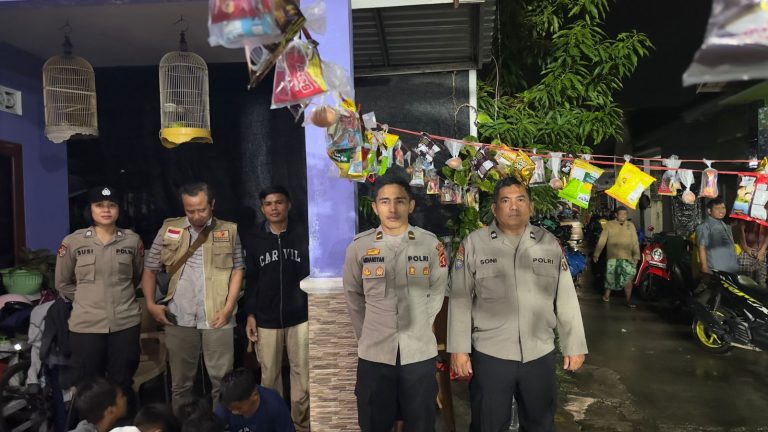 Beri jaminan keamanan, Peleton 1 Polres Bontang Monitoring dan Pengamanan Kegiatan Kampanye Paslon Walikota dan Wakil