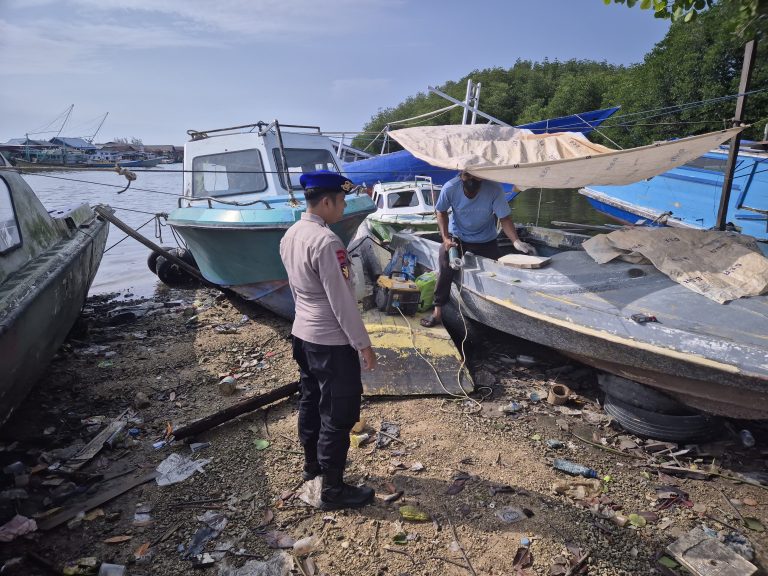 Cipta Kondisi wilayah Perairan, Sat Polairud Gelar Pengecekan dan Sosialisasi Kamtibmas Jelang Pilkada 2024 di Tanjung Laut Indah