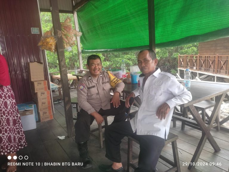 Upaya kamtibmas wilayah binaan, Bhabinkamtibmas Bontang Utara Laksanakan Cooling System Jelang Pilkada 2024