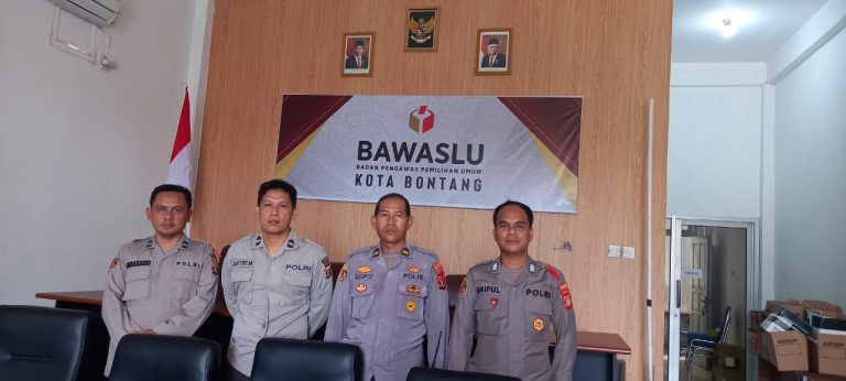 Jaga Stabilitas Kamtibmas, Polres Bontang Laksanakan Pengamanan di Kantor Bawaslu jelang Pilkada 2024