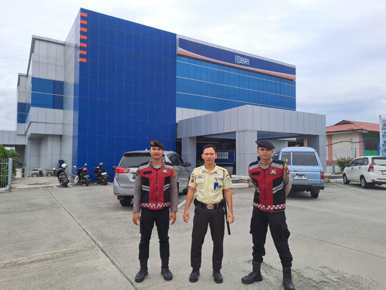 Pastikan Kondusif, Sat Samapta Polres Bontang Laksanakan Cooling System Jelang Pilkada 2024 wilayah Perbankan