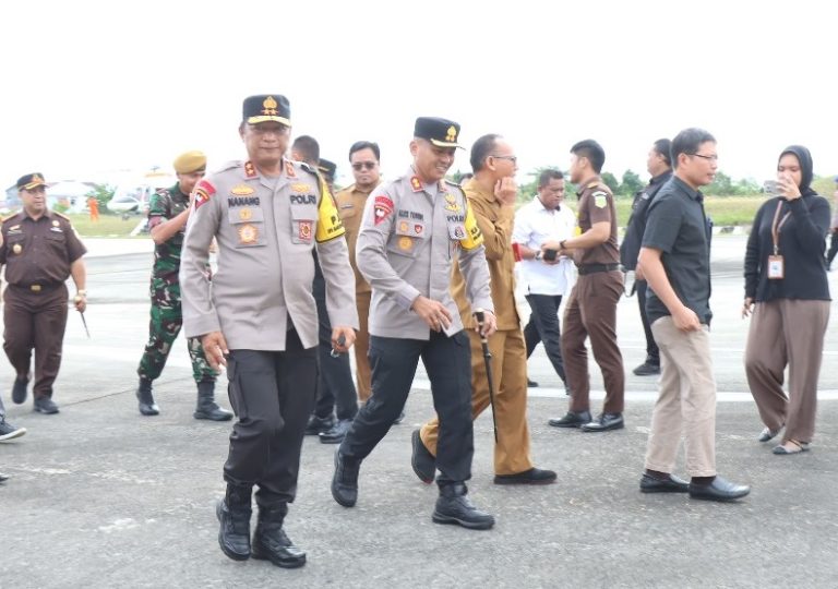Kunjungi Kota Bontang, Kapolda Kaltim Bersama Pjs. Gubernur Kaltim Tinjau Kesiapan Pengawasan dan Pengamanan Pilkada Serentak 2024