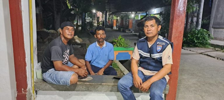 Bhabinkamtibmas Loktuan Laksanakan Cooling System untuk Ciptakan Kondisi Aman masa tenang Pilkada 2024