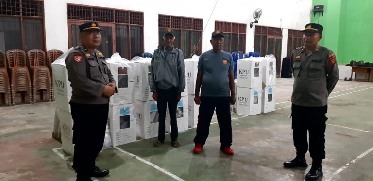 Pastikan Kondusifitas Kamtibmas Pasca Pungut Dan Hitung Suara : Polsek Muara Lakukan Patroli Cipkon