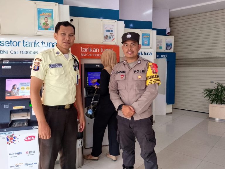 Bhabinkamtibmas Kelurahan Gunung Elai Laksanakan Cooling System Pasca Sidang Pleno Pilkada   