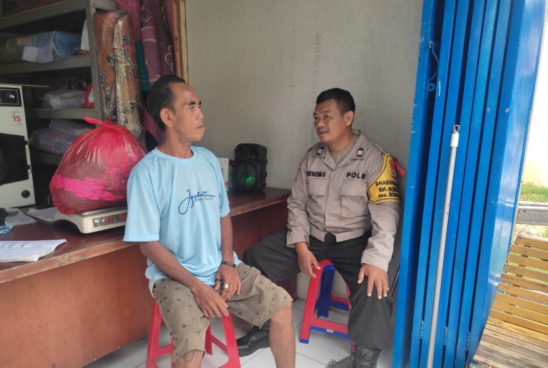 Bhabinkamtibmas Bontang Baru Gelar Cooling System dan Sambang Warga Pasca Sidang Pleno Pilkada
