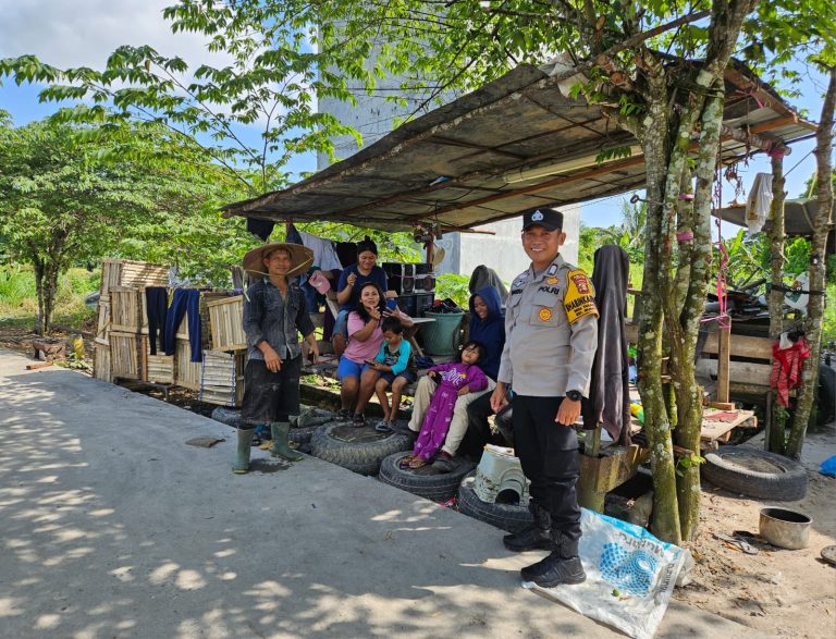 Bhabinkamtibmas Desa Tanjung Limau Laksanakan Cooling System dan Silaturahmi dengan Warga