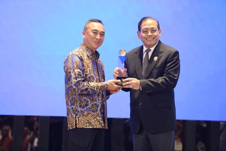 Polri Raih Predikat Informatif Dalam Penganugerahan Keterbukaan Informasi Publik 2024