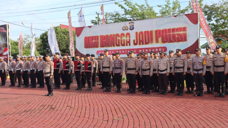 Polres Bontang Gelar Apel Gabungan Pengamanan Ibadah Malam Natal 2024
