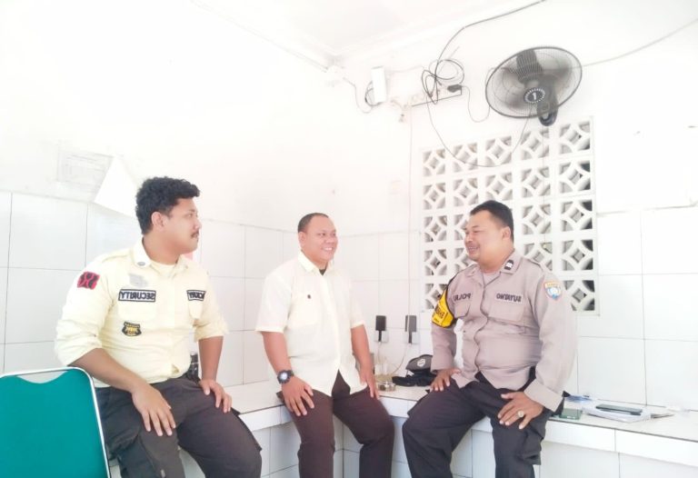 Jalin kedekatan, Bhabinkamtibmas Api-Api Sambangi Warga Binaan dan Sampaikan Pesan Kamtibmas