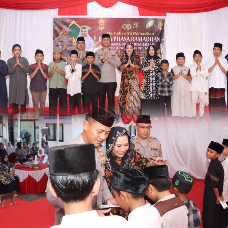 Jalin silaturahmi dengan Anggota, Kapolres Bontang laksanakan buka Bersama di Polsek Bontang Selatan