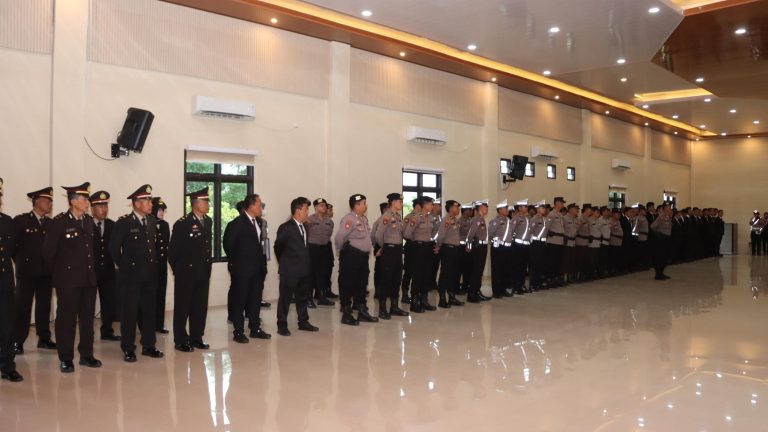 Polres Bontang Gelar Upacara Peringatan Hari Pendidikan Nasional 2025, Wujudkan Pendidikan Bermutu untuk Semua