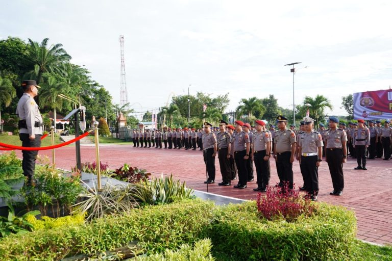 Kapolda Kaltim Pimpin Upacara Kenaikan Pangkat Personel Periode 1 Juli 2025