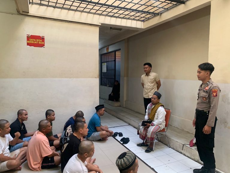 Polri untuk masyarakat, Polres Bontang Gelar Binrohtal Rutin untuk warga binaan, Berikan Motivasi Spiritual