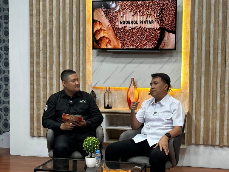 Talkshow “Ngobrol Pintar” BTV, Polda Kaltim Ajak Masyarakat Perkuat Wawasan Kebangsaan Tangkal Radikalisme