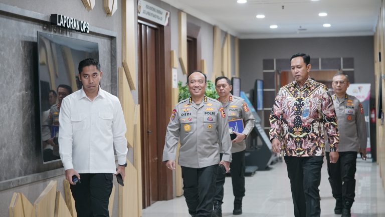 *POLRI DAN BULOG GERAK CEPAT STABILKAN HARGA BERAS MELALUI GERAKAN PANGAN MURAH*