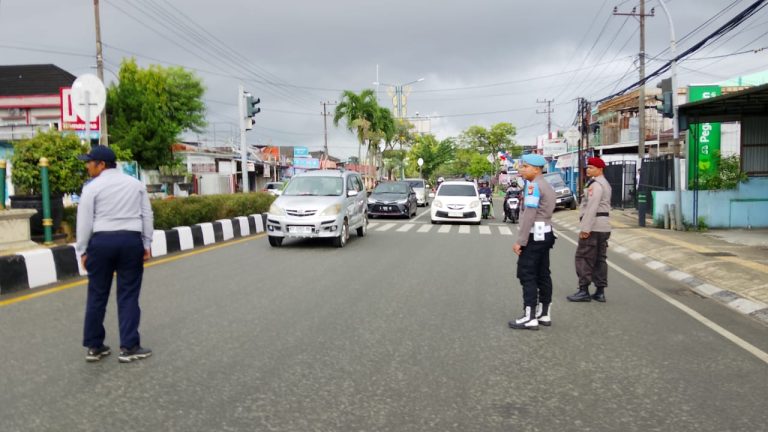 Bontang Berhenti Sejenak, Warga Hening Cipta Peringati HUT RI ke-80