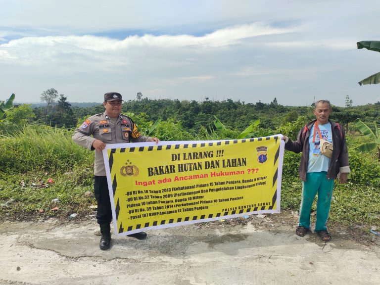 Bhabinkamtibmas Kanaan Sosialisasikan Pencegahan Karhutlah kepada Warga