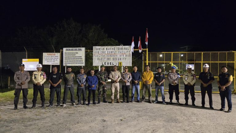 Patroli Kebersamaan, Aparat dan Warga Marangkayu Bersatu Jaga Kamtibmas