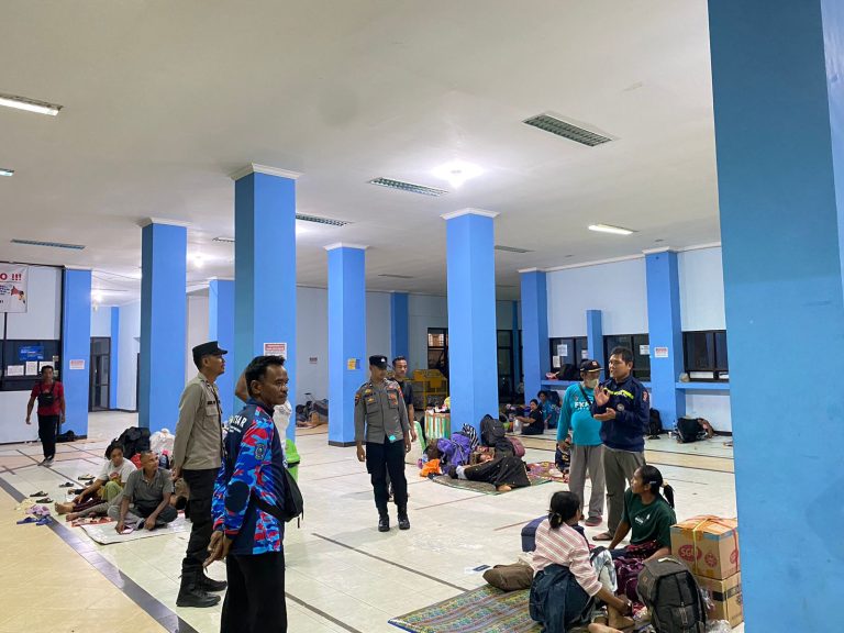 Polres Bontang Perkuat Peran Pam Swakarsa di Loktuan, Antisipasi Dinamika Situasi Nasional