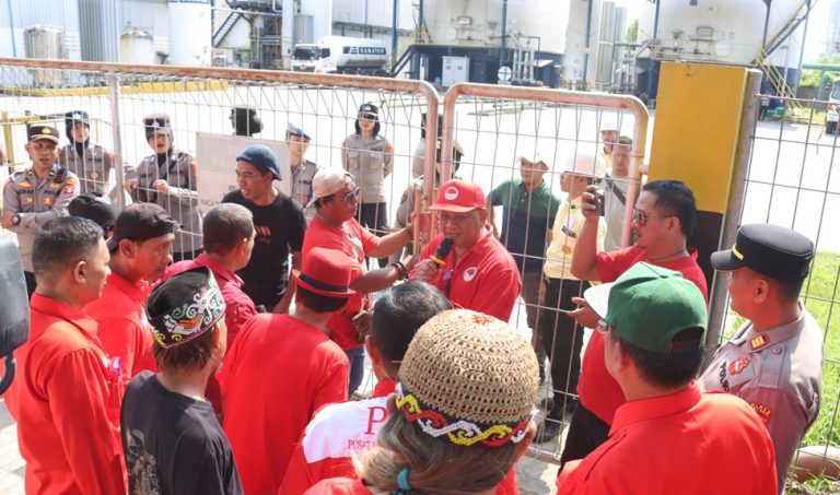 Pastikan kondusif, Polres Bontang Amankan Aksi Unjuk Rasa damai DPP-PHM di PT Samator Gas Industri Bontang
